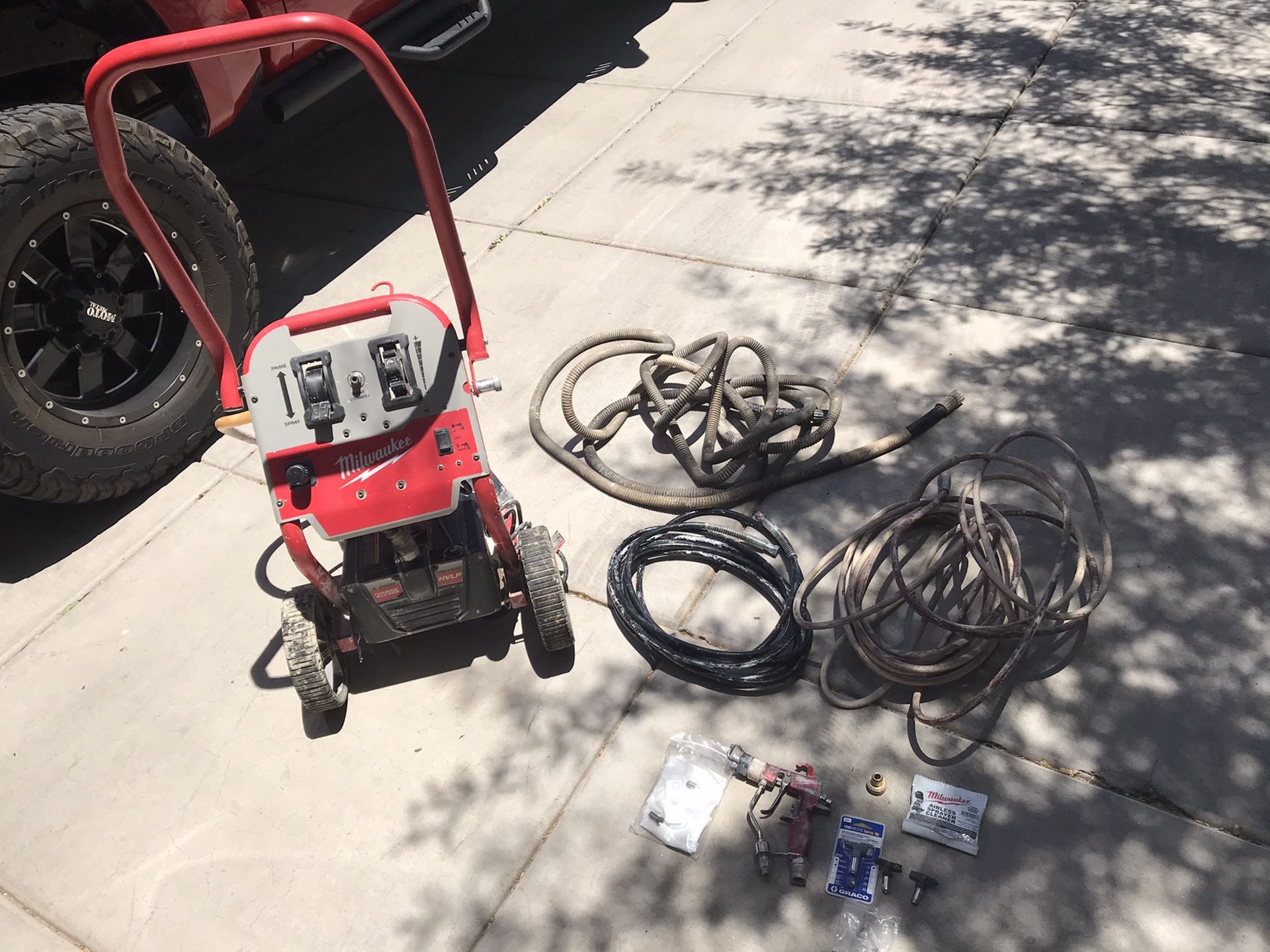 Milwaukee Airless/HVLP paint sprayer for Sale in Sun City, AZ OfferUp