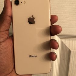 ROSE GOLD IPHONE 8/!GOOD CONDITION ✅