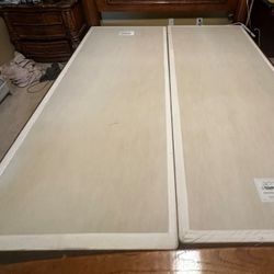Tempurpedic King Boxspring Set