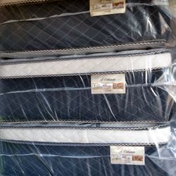 ☑️Mattress all sizes💤
🔵Queen sizes $190
🔵Full sizes $ 170
🔵Twin sizes $120
🔵cal King $ 310
🔵E K $ 320
🚚Delivery available