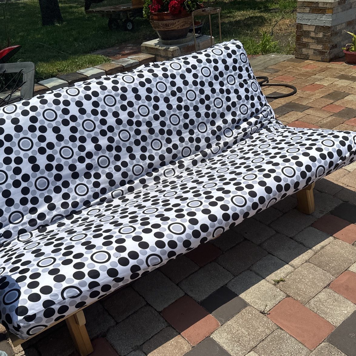 Queen Size Adjustable Futon With Wheels 