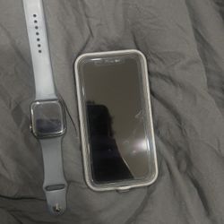 iPhone 11  & Apple Watch Se 
