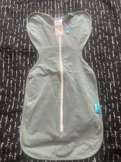 Swaddle love to dream size newborn new without box