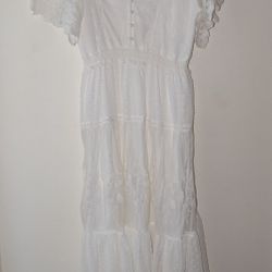 Boho Style White Dress Size Large 