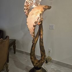 Decorative floor lamp 