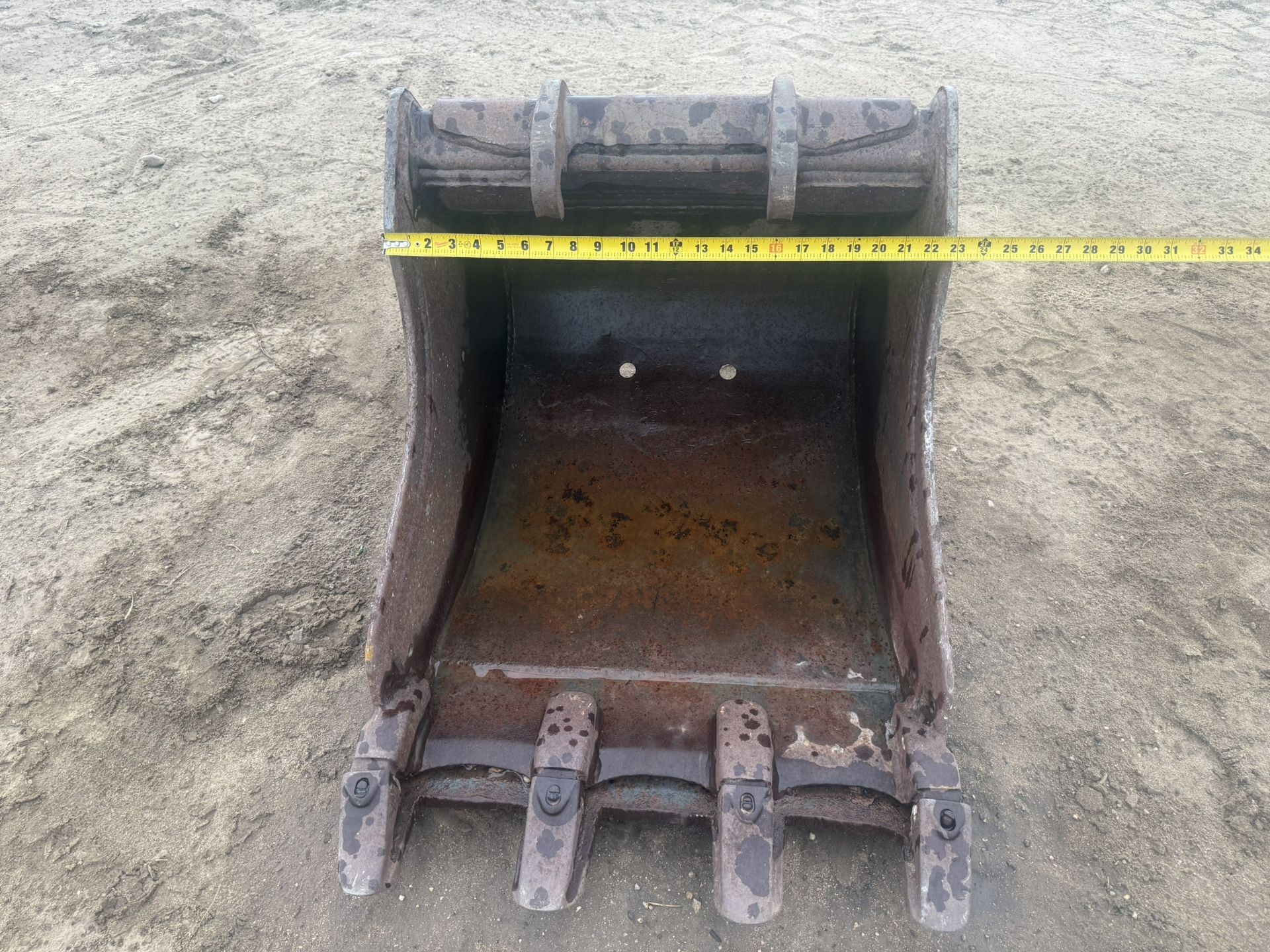 Skid Steer Attachment Bob Cat Claw  