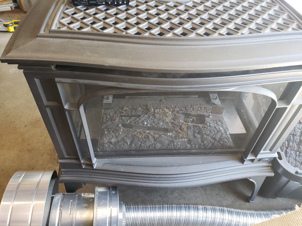 Lopi Greenfield Gas Stove for Sale in Grays Harbor County, WA OfferUp