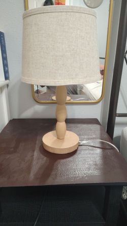 Table lamp