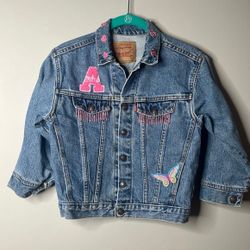 Girls Levi’s denim jacket 