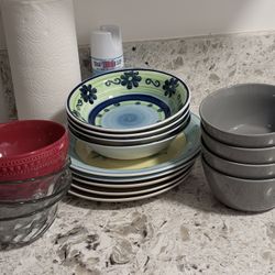 Dishes- Plates/Bowls $35