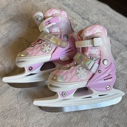 Kids Ice Skates , Size Small 10-13. 