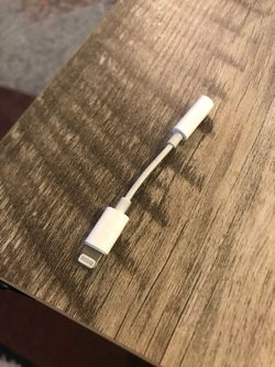 Apple lighting adapter