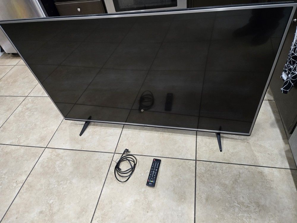 LG 55" TV