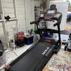 Treadmill 