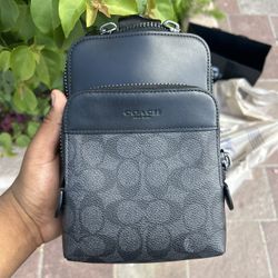 Coach Bag  Athletic  200$ OBO