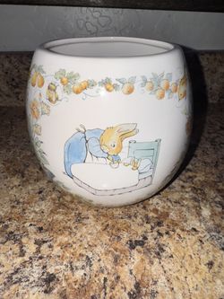 Beatrix Potter: Peter Rabbit 1996 Vintage Teleflora Gift Vase Planter-Kids Décor