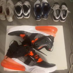 Nike Air Force 270 