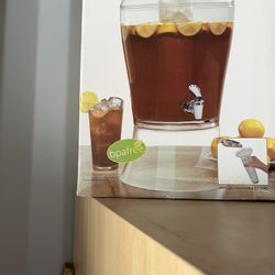 Brand New Beverage Denpenser