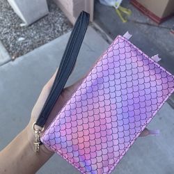 Women’s Mermaid Print Wristlet Wallet