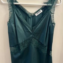 Women’s Green Tank Top w/Lace