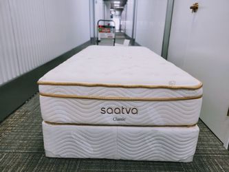 Saatva - Classic Luxury Firm 11.5” Twin XL mattress (mattress only)