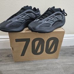 Adidas Yeezy 700 V3 Dark Glow 