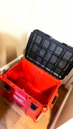 Milwaukee tool box