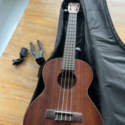 Kala KA-T Mahogany Tenor Ukulele