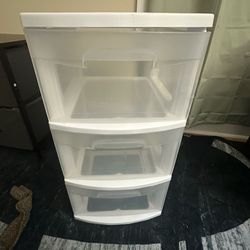 3 drawers storage unit, plastic (2 available)