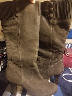 Sofft suade boots size 10