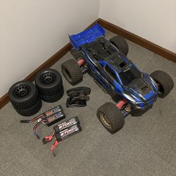1/6 Scale Traxxas XRT With Extras 