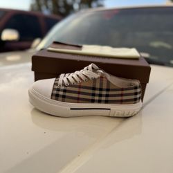Burberry Shoes