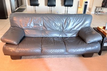 FREE Couch