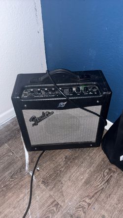 Fender AMP