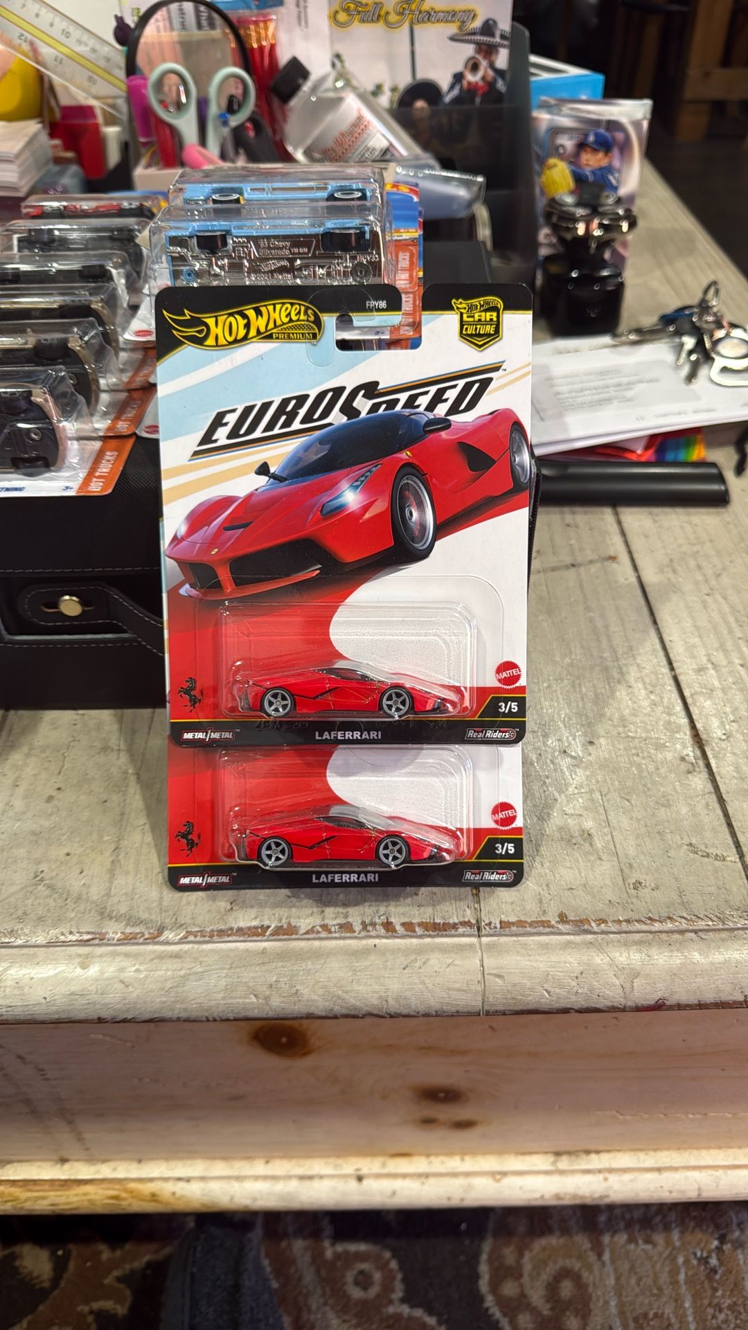 Hot Wheels La Ferrari 