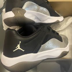 Women’s Air Jordan 11 CMFT Low 