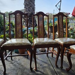 QUEEN  Anns Chairs 6