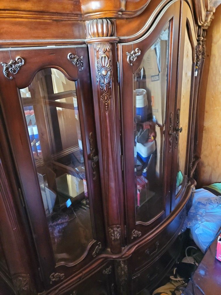 China Cabinet 