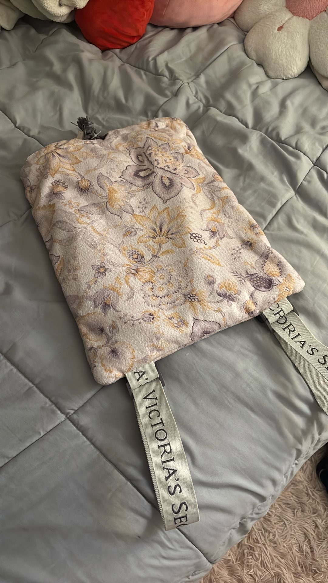 VS Towel & Bag