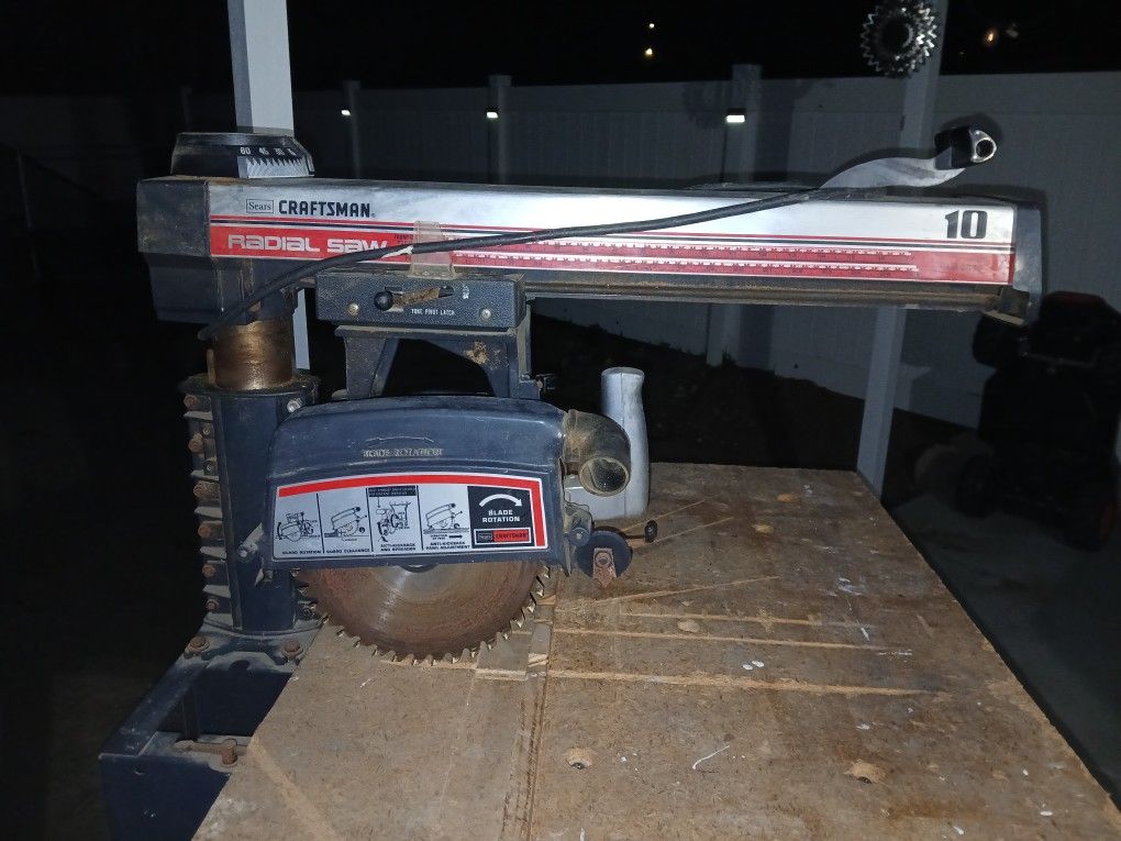 Crafts Men Radial Saw