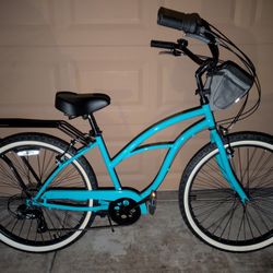 26"x2.25. sixthreezero women beach Cruiser Bike. 7 SPEEDS LIKE NEW WITH FRESHLY TUNE UP 👌🏼