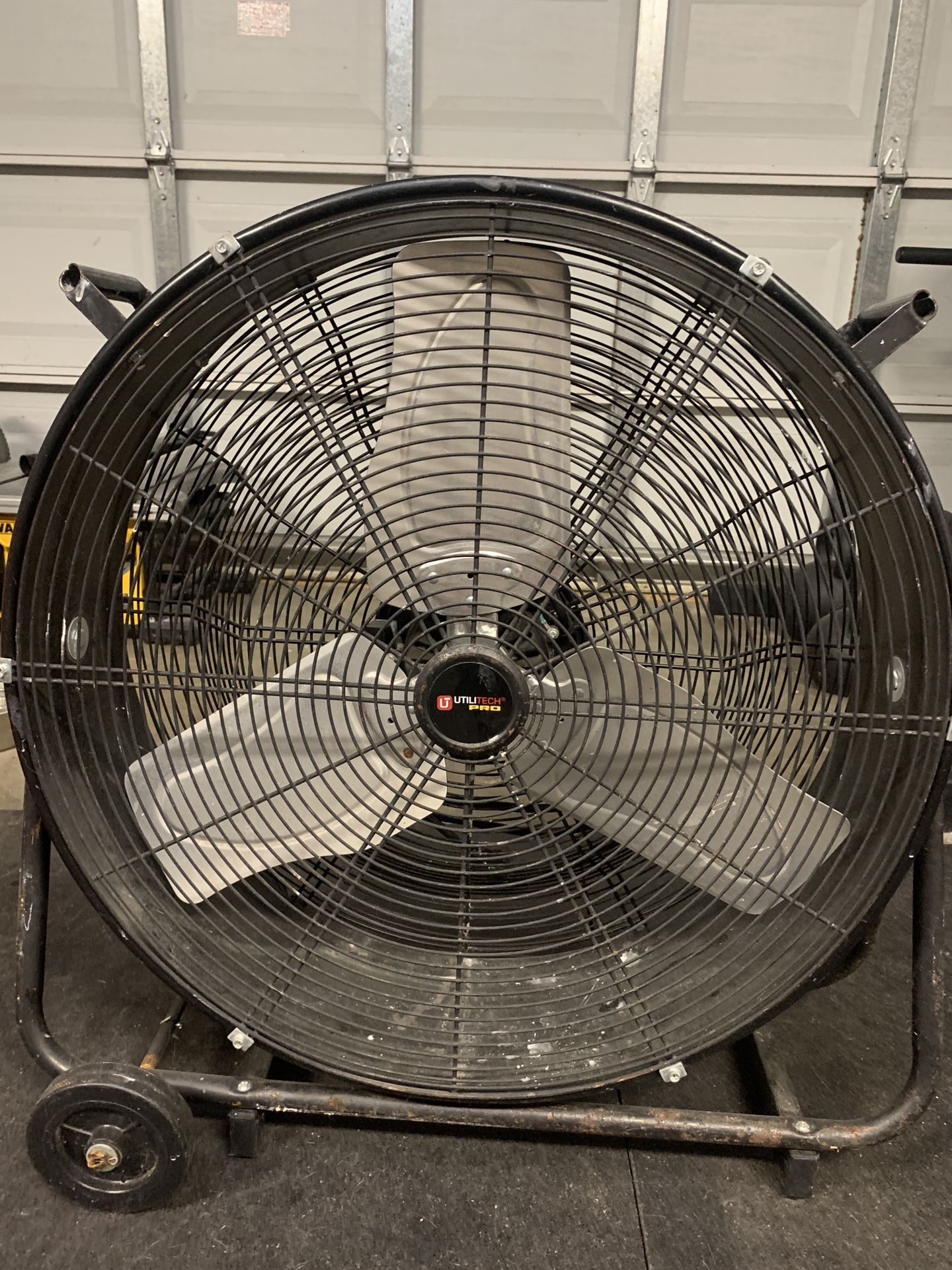 24” Drum Fan