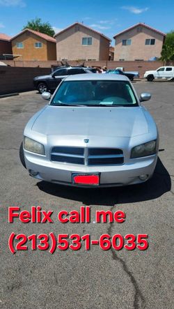 2010 Dodge Charger · SXT