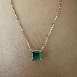 1.10 Ct Emerald Necklace 