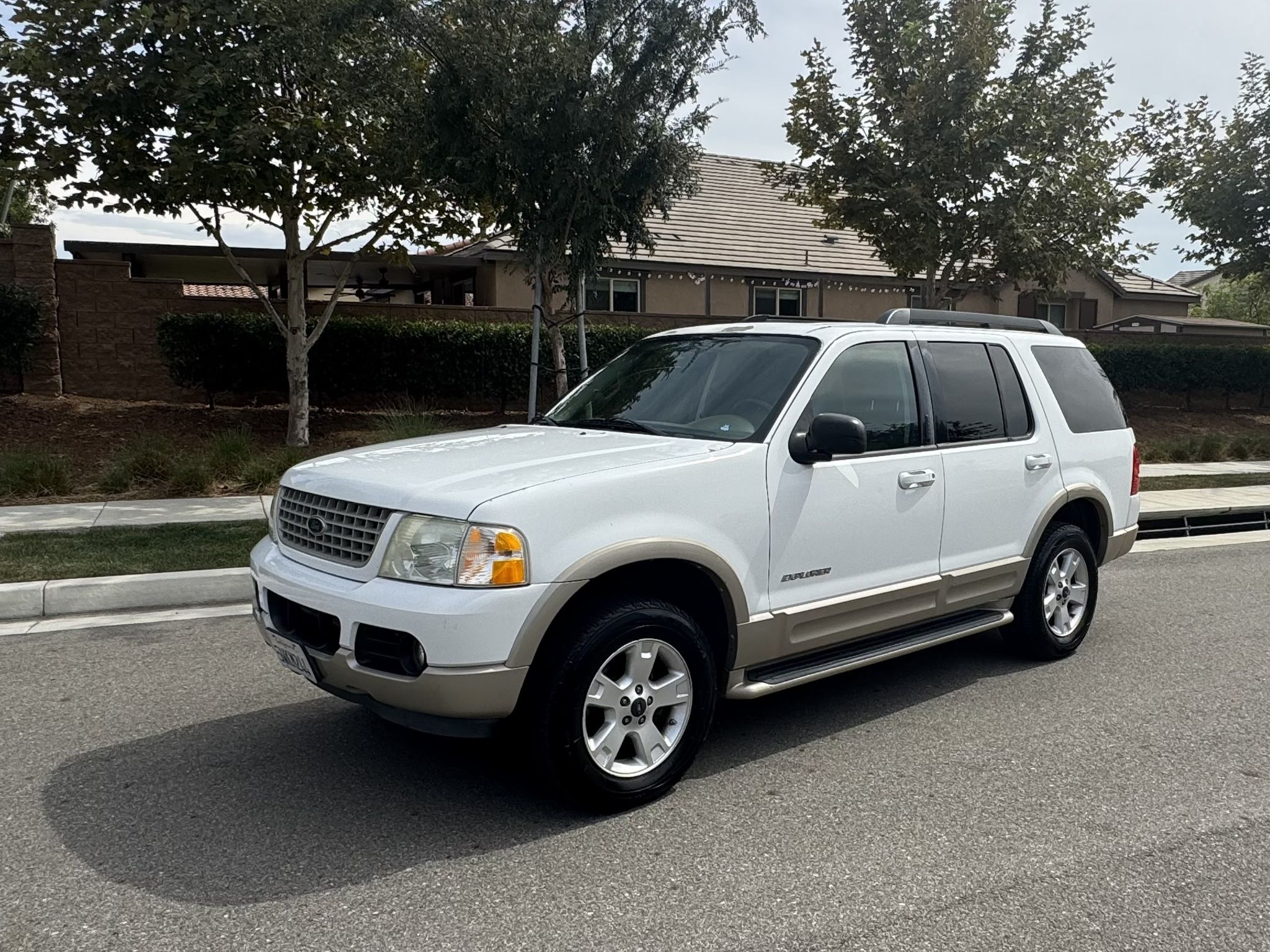 2005 Ford Explorer