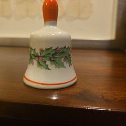 Vintage Porcelain Christmas Bell – Holly Berry Design – 3” Holiday Decor