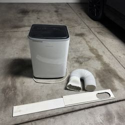 Portable Frigidaire Window AC Unit 
