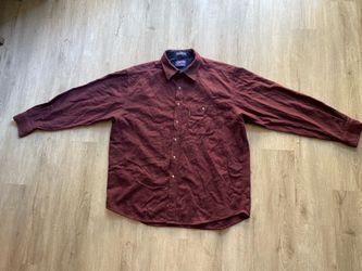 Pendleton Wool Shirt Men's XL Burgundy Elbow Patches Long Sleeve Button Down SEE HAS A PIN SIZE HOLE
