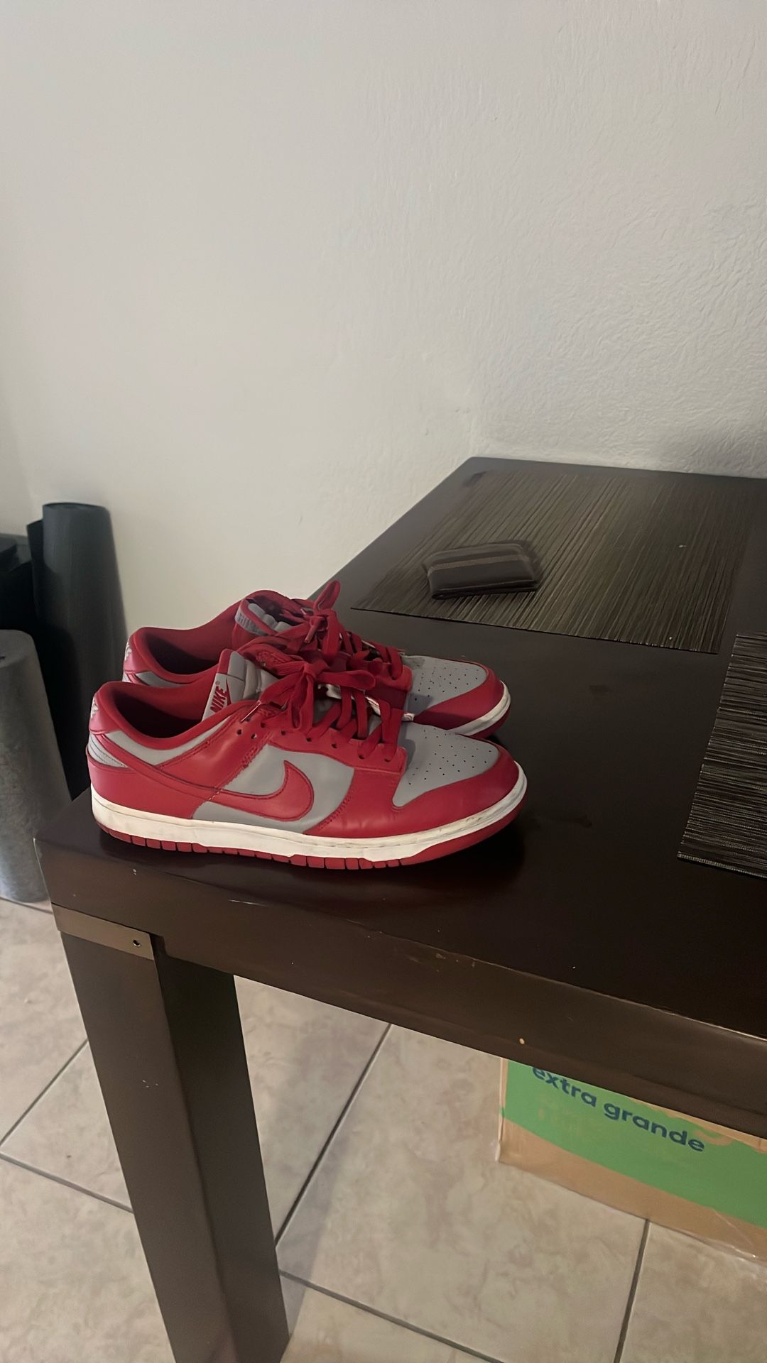 Nike Dunks Unlv