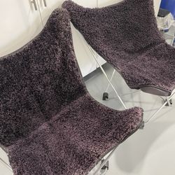 Folding Chairs 